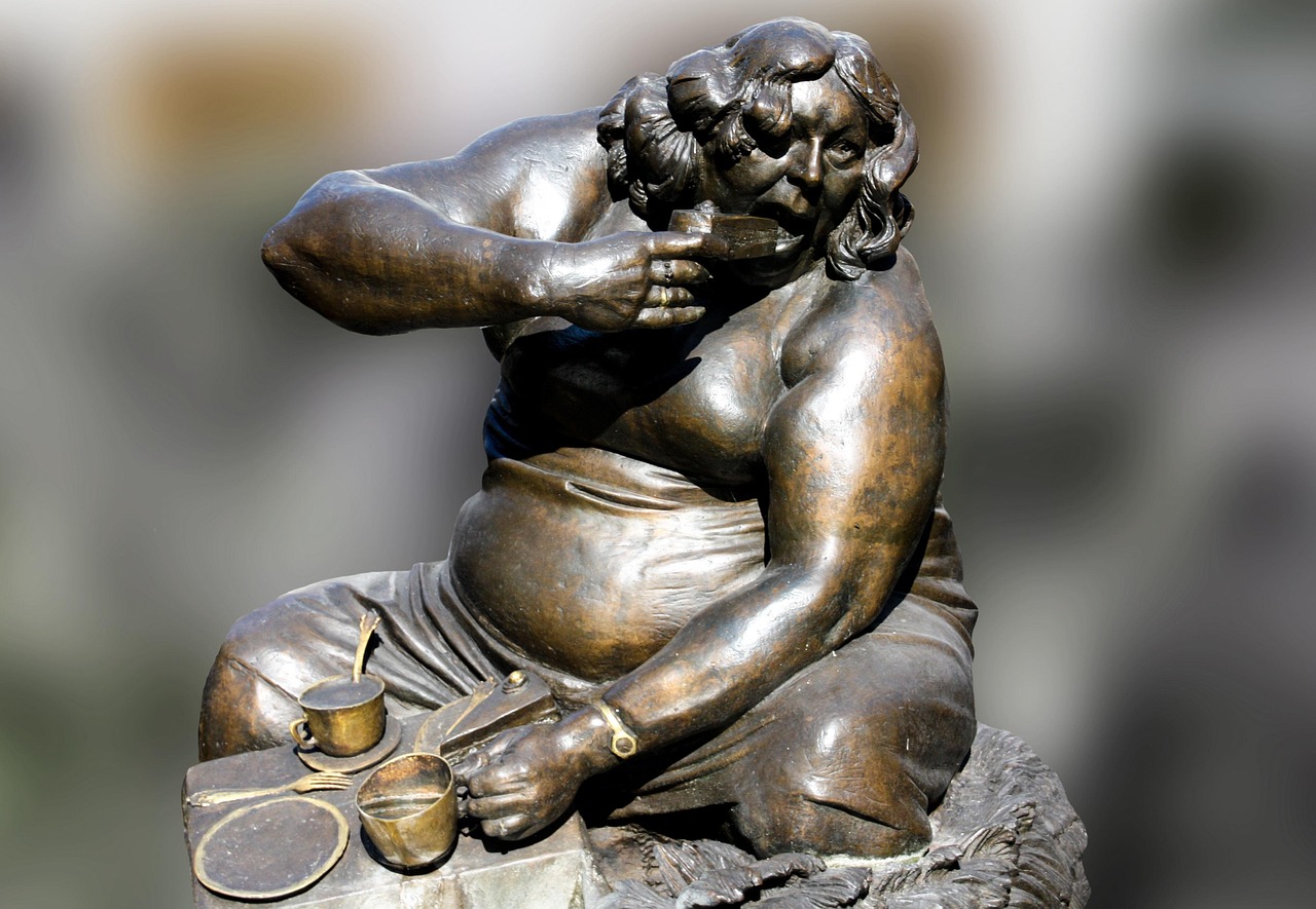 Figure, nuremberg, woman — Experience Seamless Integration with Ledger Live Today