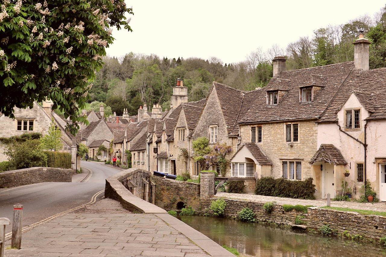 England, village, uk — Experience Seamless Management with Ledger Live